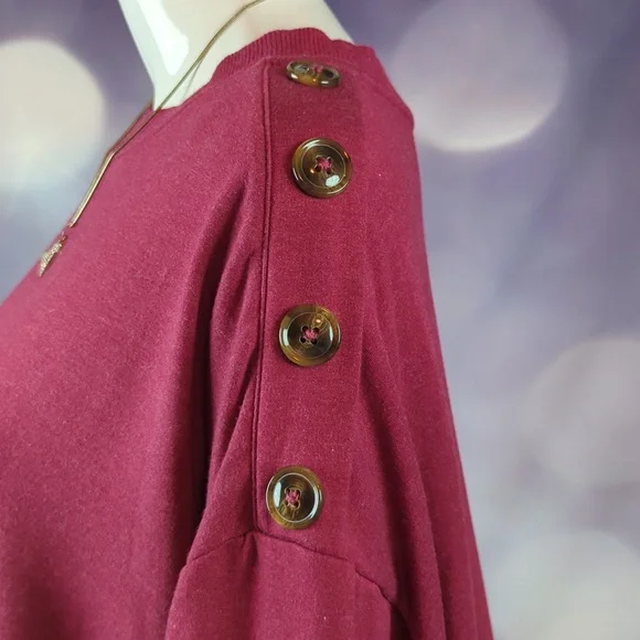 The Sweatshirt Project 1X Burgundy Wine Pullover High Low Hemline Button Accents - Picture 3 of 7
